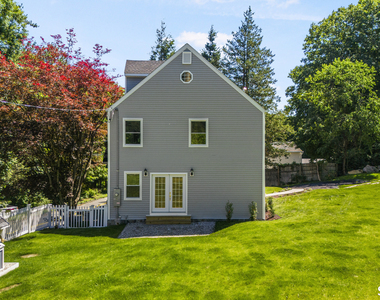 120 Ivy Hill Road - Photo Thumbnail 18