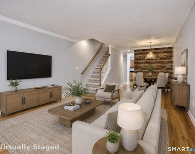 39 Maple Tree Avenue - Photo Thumbnail 3