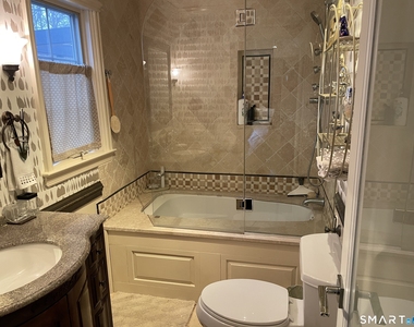 21 Fullmar Lane - Photo Thumbnail 11