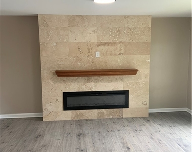 203 Parkwood Dr - Photo Thumbnail 10