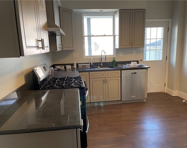 1802 Middle St - Photo Thumbnail 8