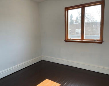 1802 Middle St - Photo Thumbnail 15