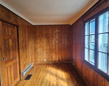 9 Rowley Street - Photo Thumbnail 2