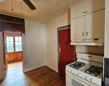 9 Rowley Street - Photo Thumbnail 5