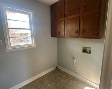 1809 Stratford Arms Drive - Photo Thumbnail 15