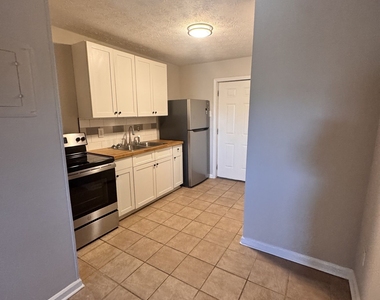 2888 Parrott Avenue Nw - Photo Thumbnail 4