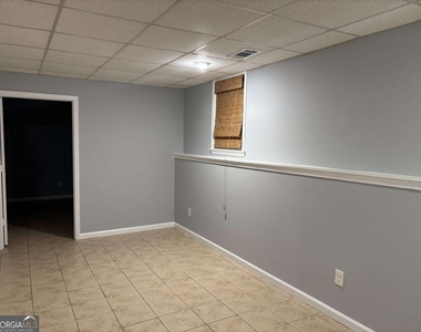 5045 Bayberry Court - Photo Thumbnail 31