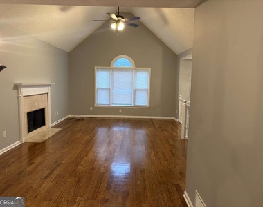 5045 Bayberry Court - Photo Thumbnail 7