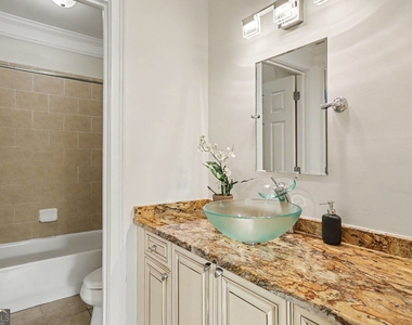 834 Clifton Heights Lane Ne - Photo Thumbnail 27