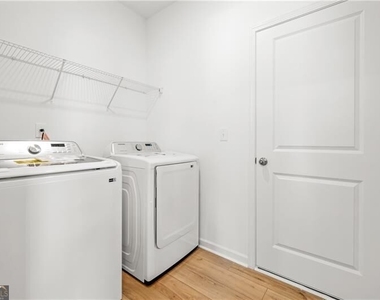 1588 Haypatch Lane - Photo Thumbnail 9