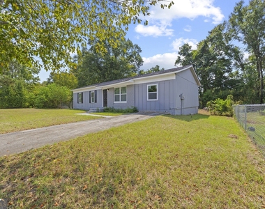 2844 Shamrock Lane - Photo Thumbnail 2