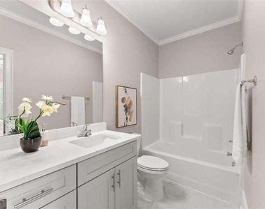 510 Washington Street Nw - Photo Thumbnail 22