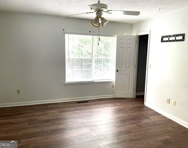 760 Coventry Township Place - Photo Thumbnail 26