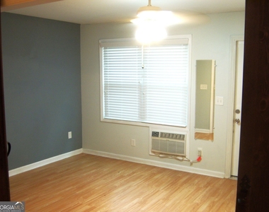 760 Coventry Township Place - Photo Thumbnail 15
