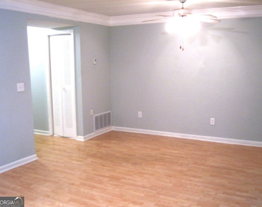 760 Coventry Township Place - Photo Thumbnail 12