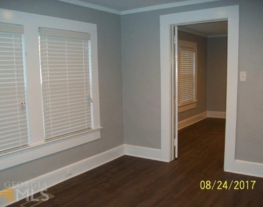 204 Georgia Avenue - Photo Thumbnail 8