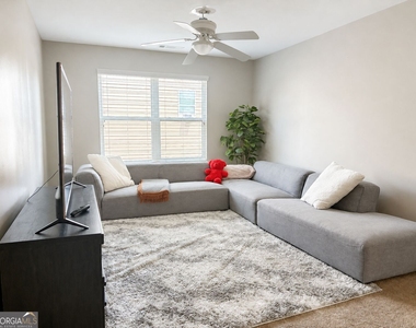 1301 Rose Terrace Circle - Photo Thumbnail 3
