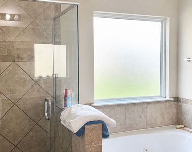 1301 Rose Terrace Circle - Photo Thumbnail 11