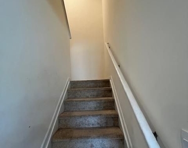137 Grafton Street - Photo Thumbnail 9