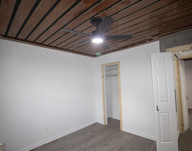 20 E Jones Avenue - Photo Thumbnail 12