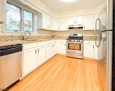 6 Magnolia Ct - Photo Thumbnail 1