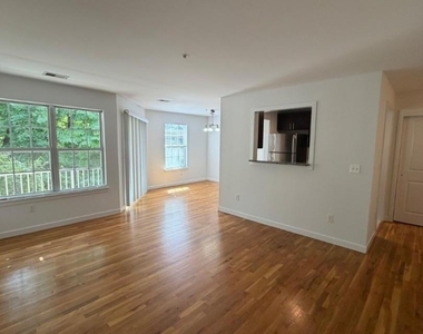 100 Liberty Village Drive - Photo Thumbnail 5
