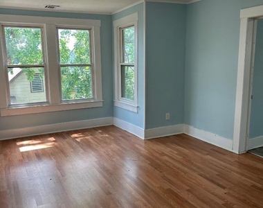 116 Church St - Photo Thumbnail 4