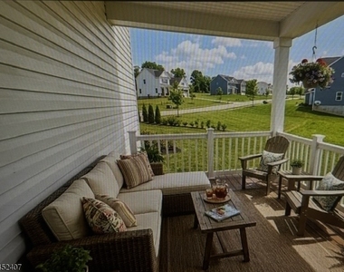 1 Drake Ct - Photo Thumbnail 13