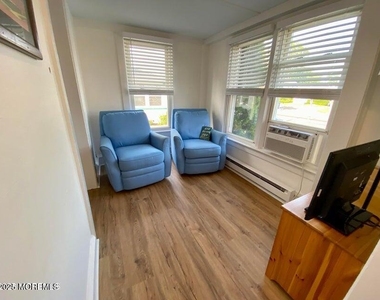 601 Main Street - Photo Thumbnail 19