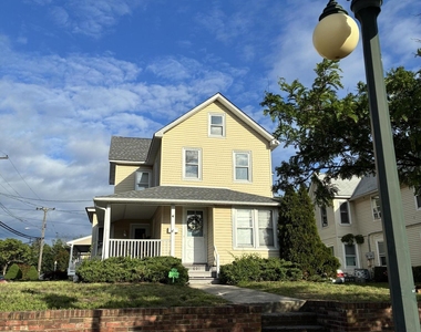 601 Main Street - Photo Thumbnail 1