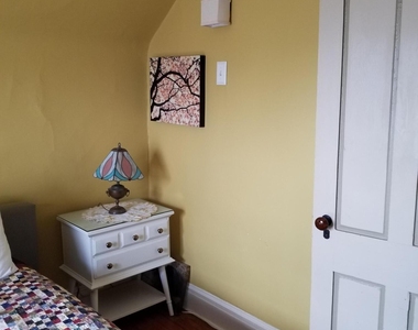 107 Asbury Avenue - Photo Thumbnail 15