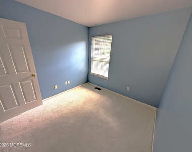 53 Grassmere Court - Photo Thumbnail 10