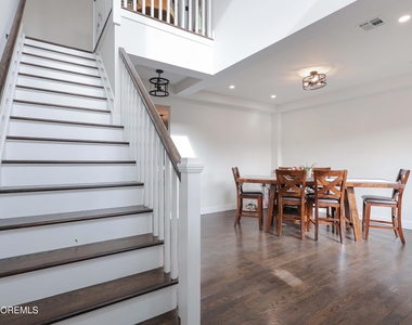 35 Alberta Avenue - Photo Thumbnail 9