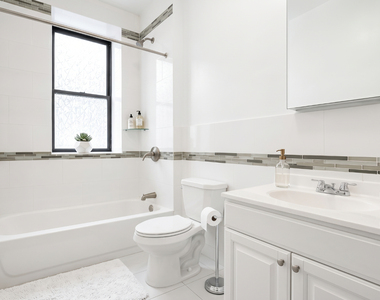 529 West 151st Street - Photo Thumbnail 4