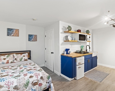 1007 Barnegat Avenue - Photo Thumbnail 5