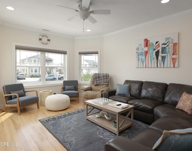 1607 Baltimore Avenue - Photo Thumbnail 10