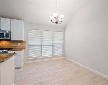 3517 Arbor Creek Lane - Photo Thumbnail 15