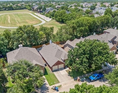 3517 Arbor Creek Lane - Photo Thumbnail 32