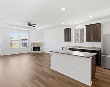 1716 Gayla Creek Drive - Photo Thumbnail 9