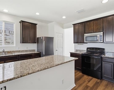 1716 Gayla Creek Drive - Photo Thumbnail 11