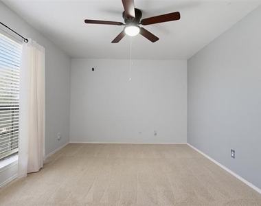 5909 Lake Hubbard Parkway - Photo Thumbnail 16