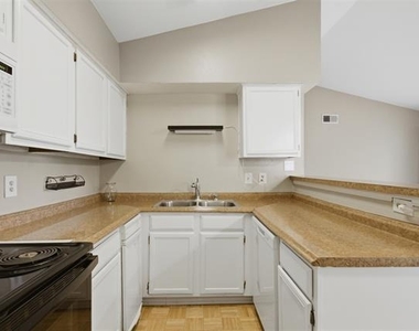 5909 Lake Hubbard Parkway - Photo Thumbnail 13