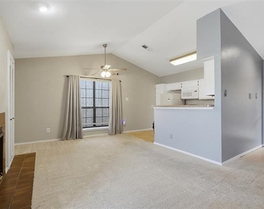 5909 Lake Hubbard Parkway - Photo Thumbnail 9