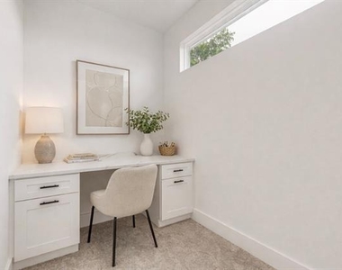2326 Fairfax Drive - Photo Thumbnail 17