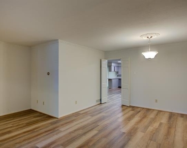 6328 Rincon Way - Photo Thumbnail 2