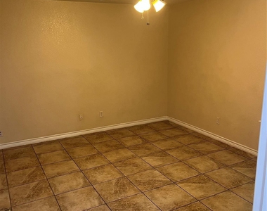 3001 Pueblo Trail - Photo Thumbnail 3