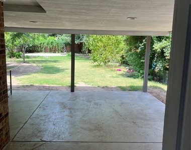 3001 Pueblo Trail - Photo Thumbnail 11