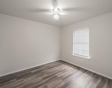 1411 Prentice Street - Photo Thumbnail 31