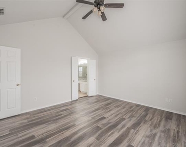 1411 Prentice Street - Photo Thumbnail 36