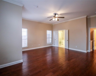9130 Bottlebrush Lane - Photo Thumbnail 18